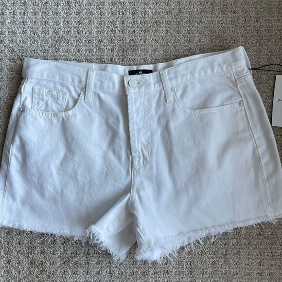 ❤️7 For All Mankind Monroe Frayed Hem Shorts NWT - Picture 1 of 10
